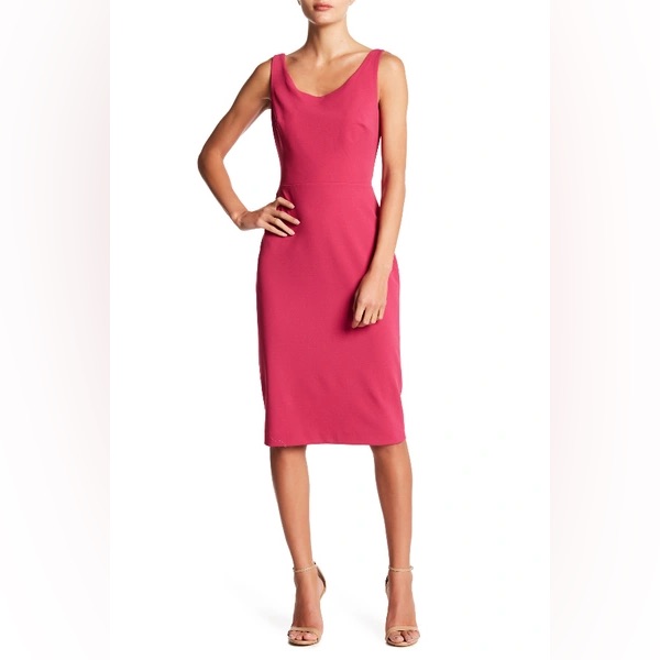 Betsey Johnson Scoop Neck Sleeveless Crepe Midi Dress